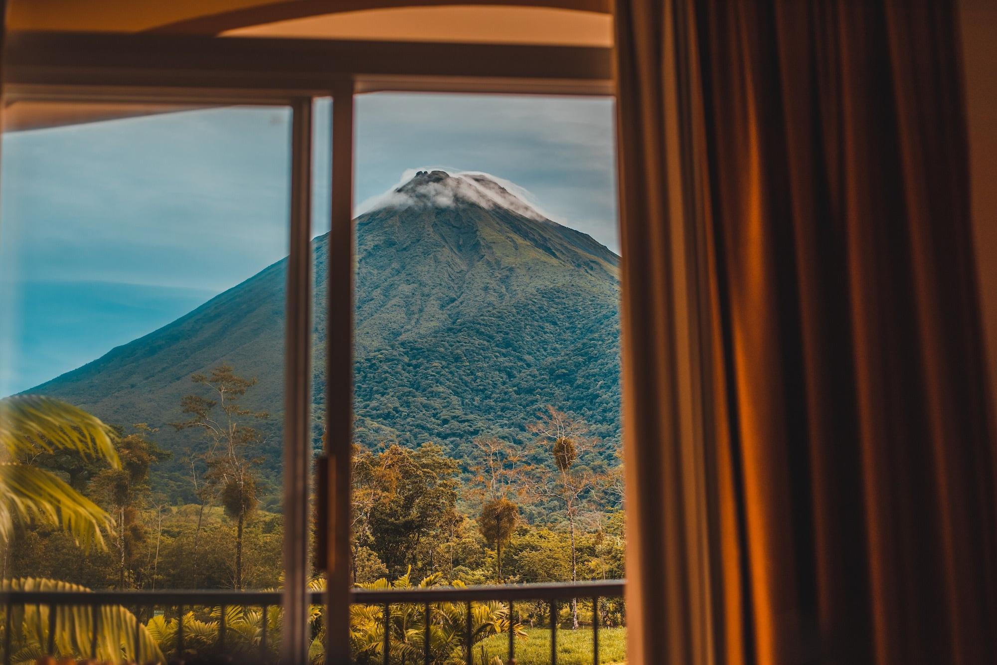 Hotel Magic Mountain La Fortuna Eksteriør billede