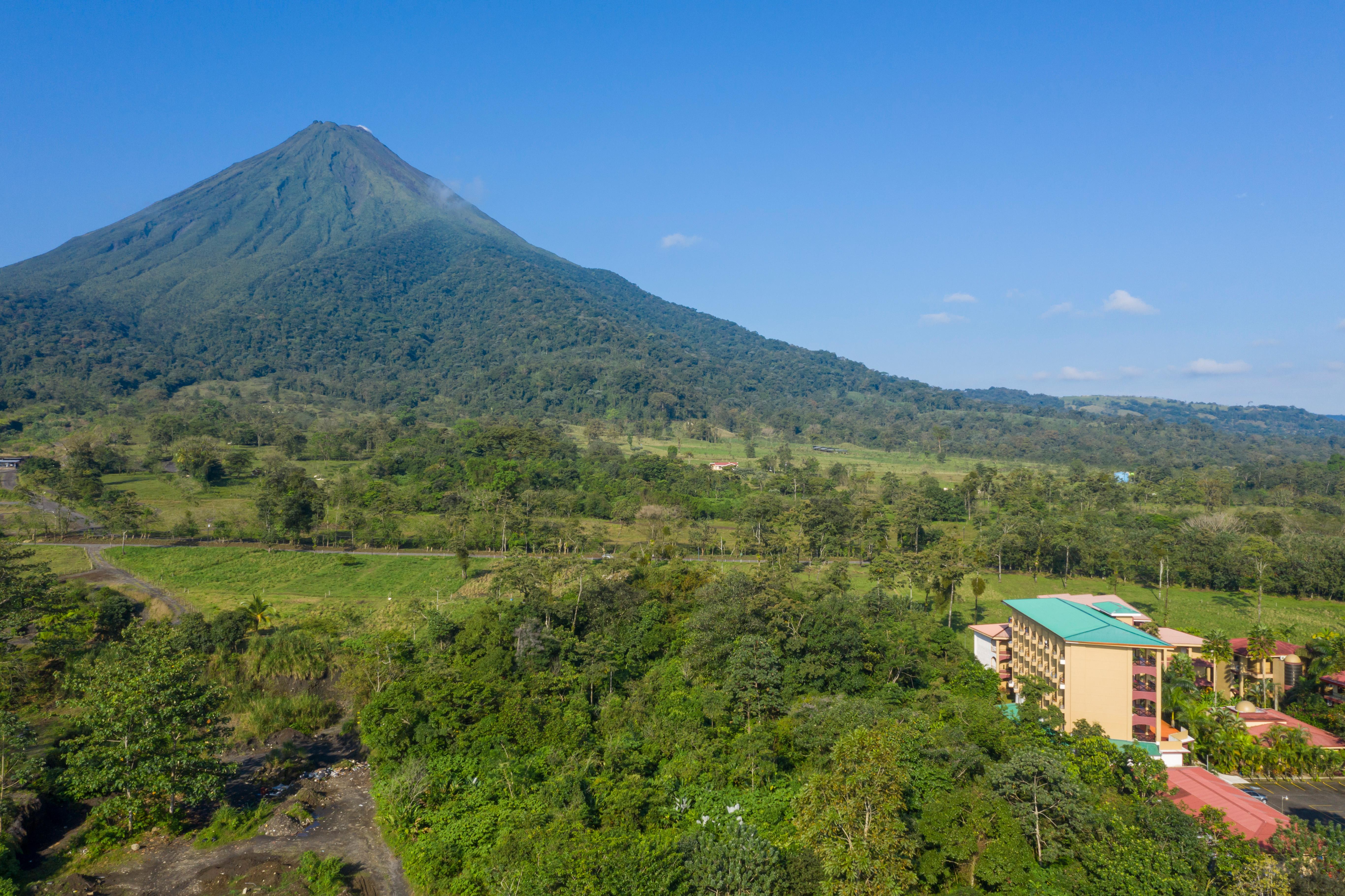 Hotel Magic Mountain La Fortuna Eksteriør billede