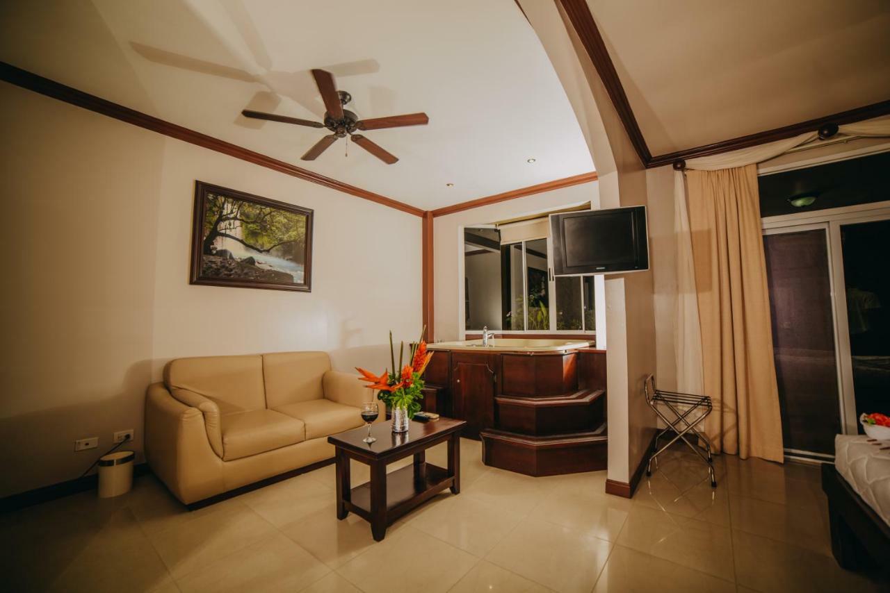 Hotel Magic Mountain La Fortuna Eksteriør billede